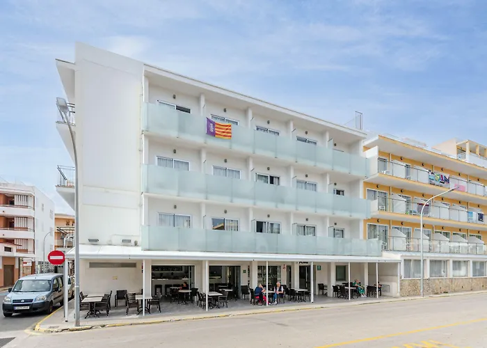Hostal Gami Adults Only Cala Ratjada 